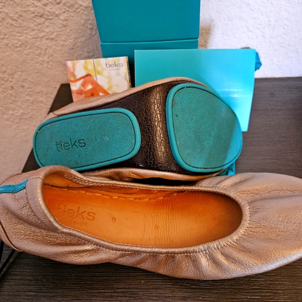Tieks Rose Gold Ballet Flats size 9